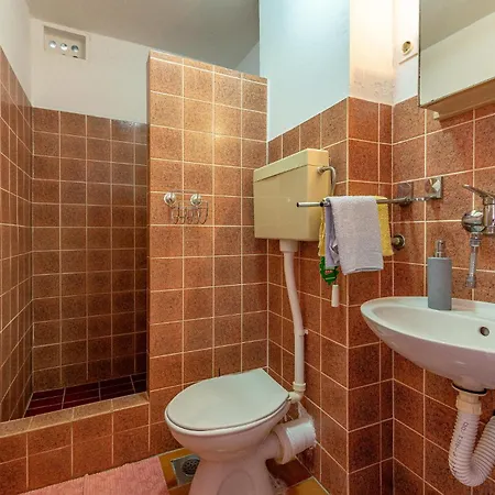 Cozy In With Wifi Apartment